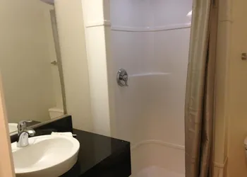 Motel 6 Stockton CA - East hotel thumbnail 4
