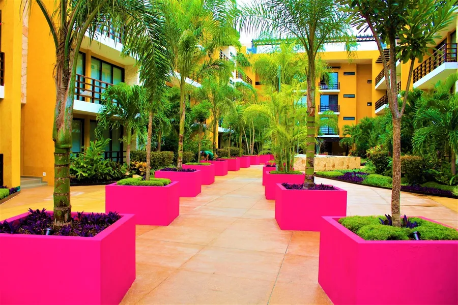 Amazing 2BR PH steps distance from 5th Av by Happy Address hotel detail image 2