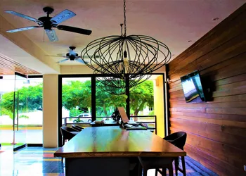 Amazing 2BR PH steps distance from 5th Av by Happy Address hotel thumbnail 4