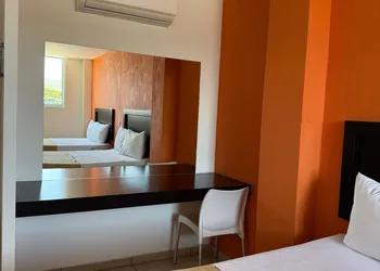 Zamora Ejecutivo Express hotel thumbnail 8