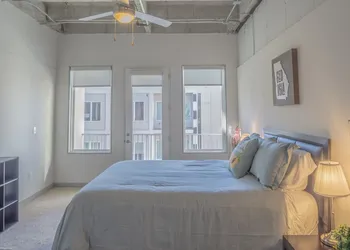 Heaven on Midtown Fully Furnished Apts hotel thumbnail 8