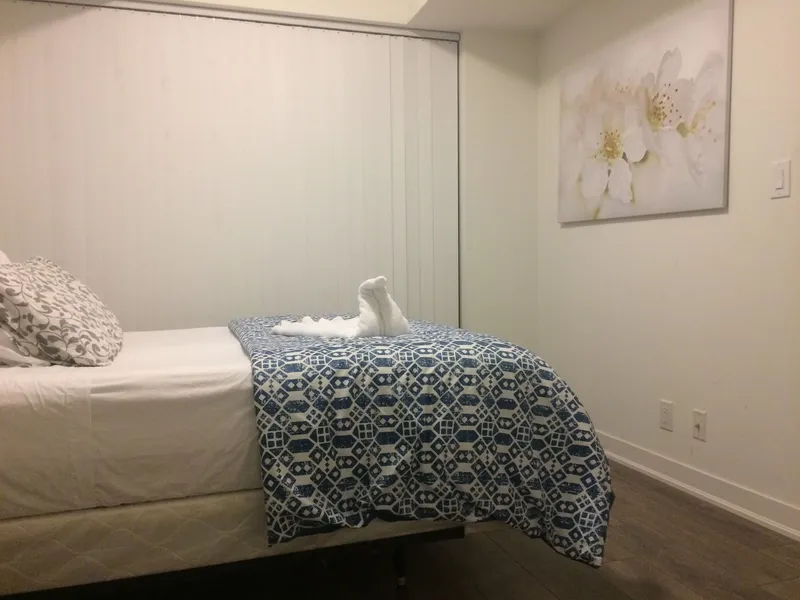 Pelican Suite at Harbour Plaza hotel detail image 6