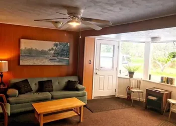 Nightshade Inn & Gardens hotel thumbnail 6