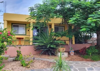 Casa Flores Casitas hotel thumbnail 4