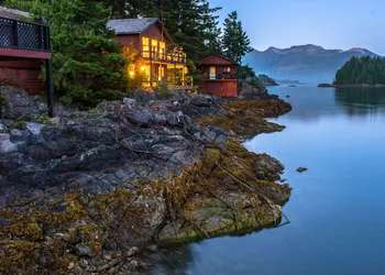 Nootka Island Lodge hotel thumbnail 3