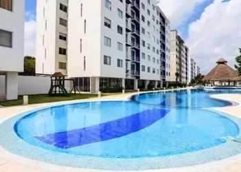 Condo Esmir hotel thumbnail 6