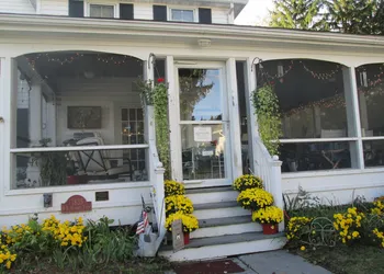 Buck's Homestead B&B hotel thumbnail 2