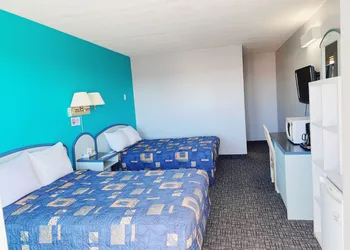 Riverside Inn hotel thumbnail 8