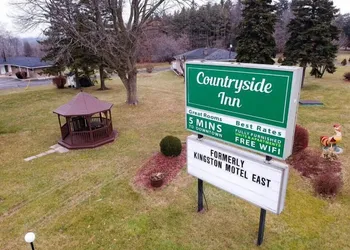 Countryside Inn hotel thumbnail 5