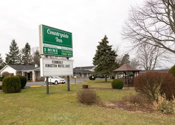 Countryside Inn hotel thumbnail 6
