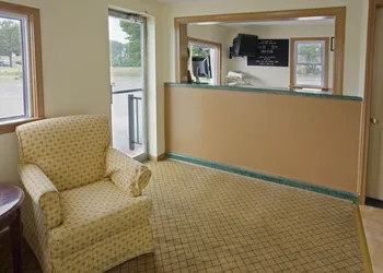 Regal Inn hotel thumbnail 3