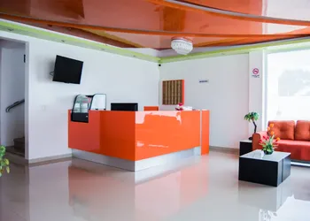 Hotel Los Pinos Express hotel thumbnail 5