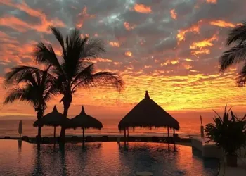 Condo ParaÃ­so hotel thumbnail 4