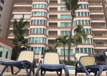 Condo ParaÃ­so hotel thumbnail 6