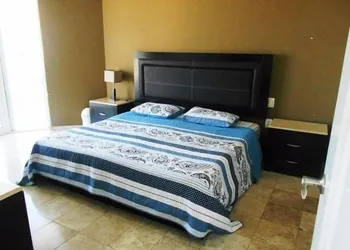 Condo Portofino Carbajal hotel thumbnail 3