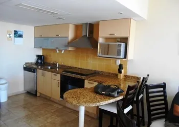 Condo Portofino Carbajal hotel thumbnail 8