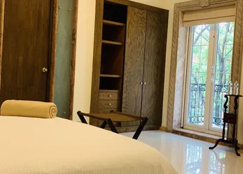 The Lorian Club hotel thumbnail 4