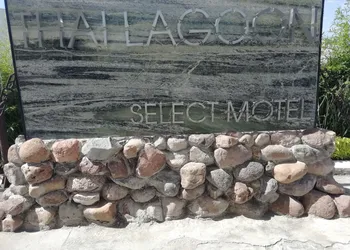 Thai Lagoon Select Motel hotel thumbnail 4