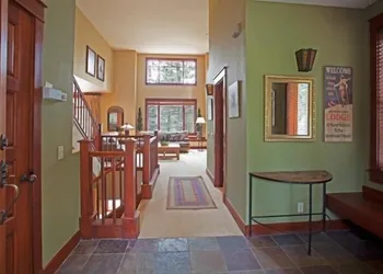 Timbers 1033 hotel thumbnail 7
