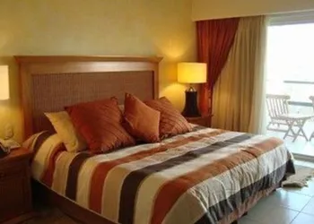 Unlimited Luxury Villas - Gran Marina Condo hotel thumbnail 5