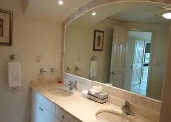 Unlimited Luxury Villas - Gran Marina Condo hotel thumbnail 8