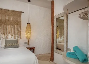 Mawimbi Boutique Hotel hotel thumbnail 8