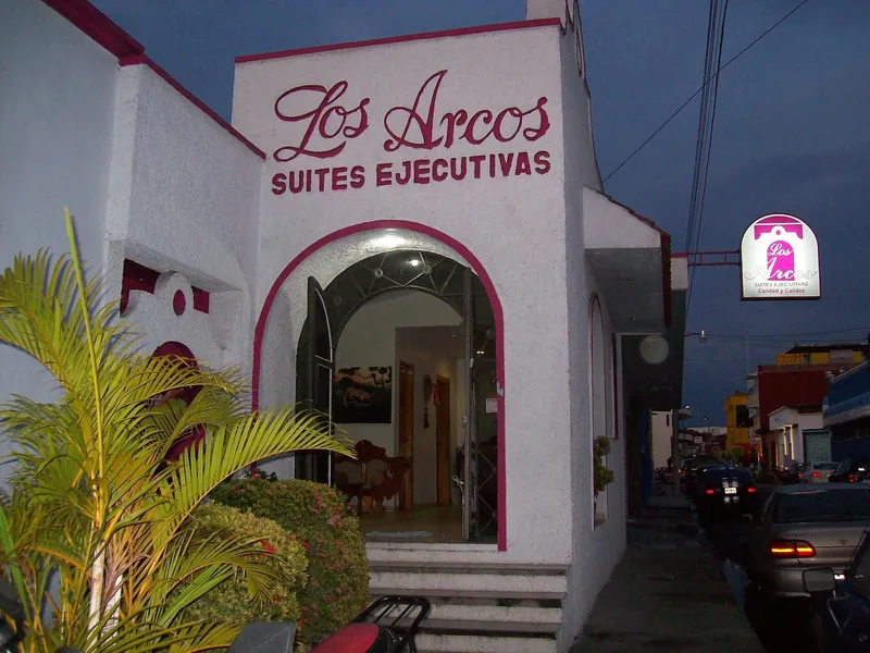Suites Ejecutivas Los Arcos hotel detail image 2
