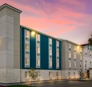 WoodSpring Suites Lake Jackson hotel detail image 4