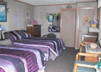Patras Grand Beach Motel hotel thumbnail 2