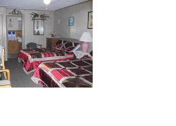 Patras Grand Beach Motel hotel thumbnail 4