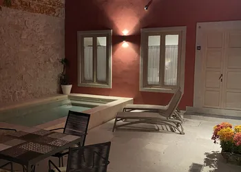Hotel Casa Once hotel thumbnail 4