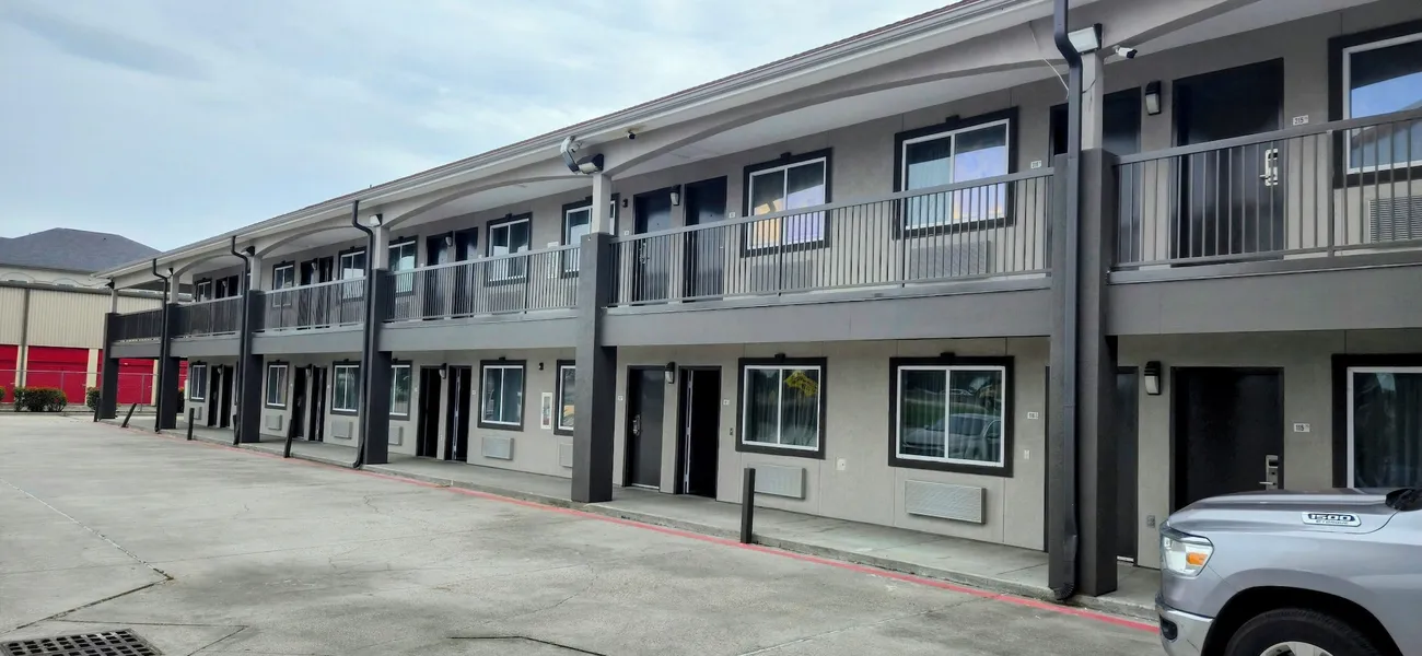 Scottish Inns and Suites East Sam Houston Pkwy hotel detail image 2