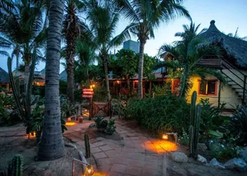 Posada Mexico hotel thumbnail 2