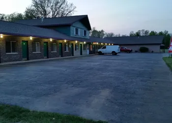 North Winds Lodge hotel thumbnail 2