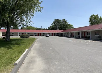 Belmont Motel hotel thumbnail 8