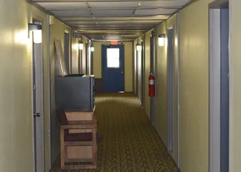 Countryside Inn hotel thumbnail 4