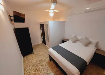Casa de Huéspedes Juanita hotel thumbnail 4