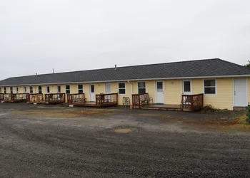 The Lowtide Motel hotel thumbnail 5