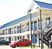 Bayfront Inn hotel detail image 3