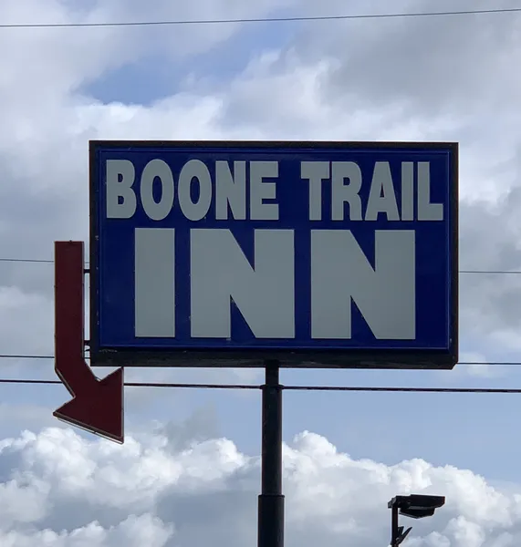 Boone Trail Inn hotel detail image 2
