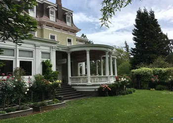 Churchill Manor B&B hotel thumbnail 5