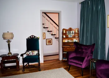 John Henry Bed & Breakfast hotel thumbnail 6