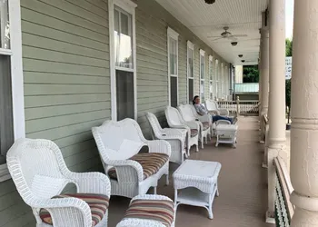 Original Springs Hotel hotel thumbnail 2