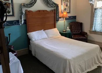 Original Springs Hotel hotel thumbnail 6