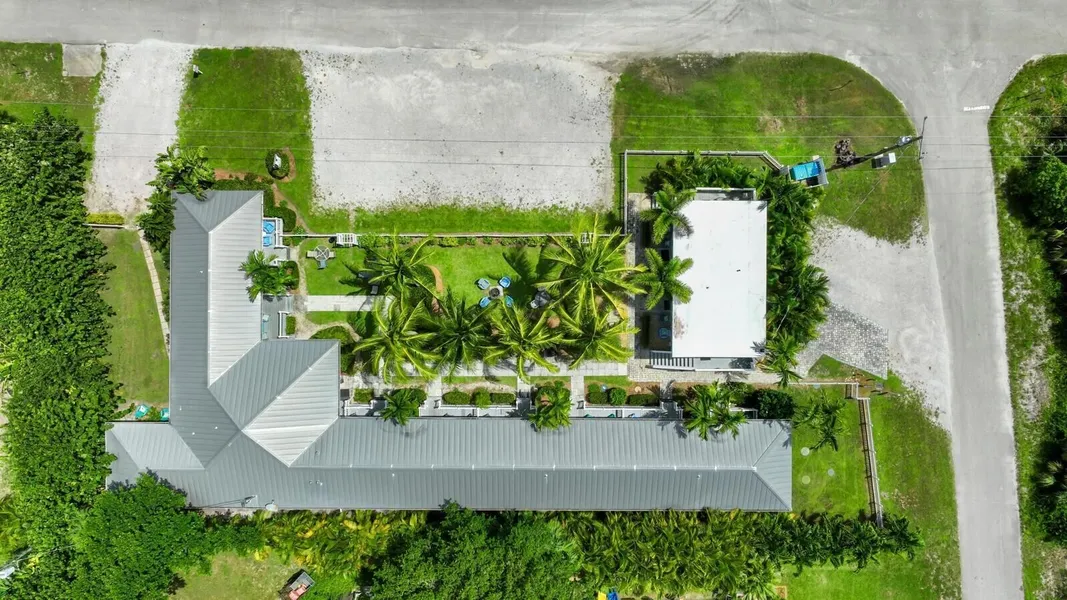 Seahorse Beach Bungalows hotel detail image 2
