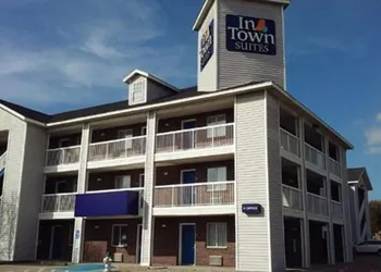 InTown Suites Extended Stay Carrollton TX – West Trinity Mills hotel thumbnail 2