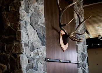The Lodge at Mauston hotel thumbnail 8