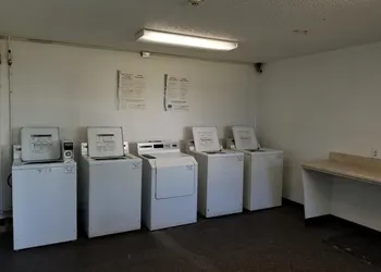 InTown Suites Extended Stay Tampa FL hotel thumbnail 6