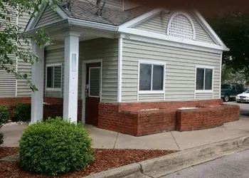 InTown Suites Extended Stay Birmingham AL - Huffman Road hotel thumbnail 2
