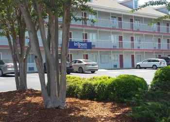 InTown Suites Extended Stay Birmingham AL - Hoover hotel thumbnail 3